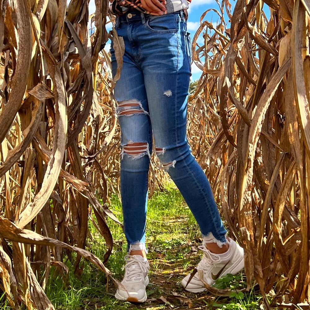 American Eagle Super High-Rise Jegging